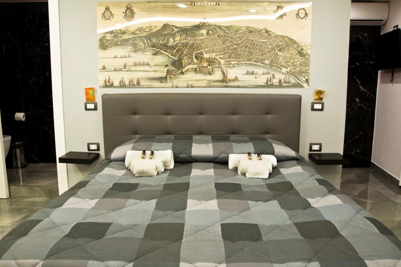 Suite Napoli Sotterranea Con Vasca Idromassaggio Exterior foto